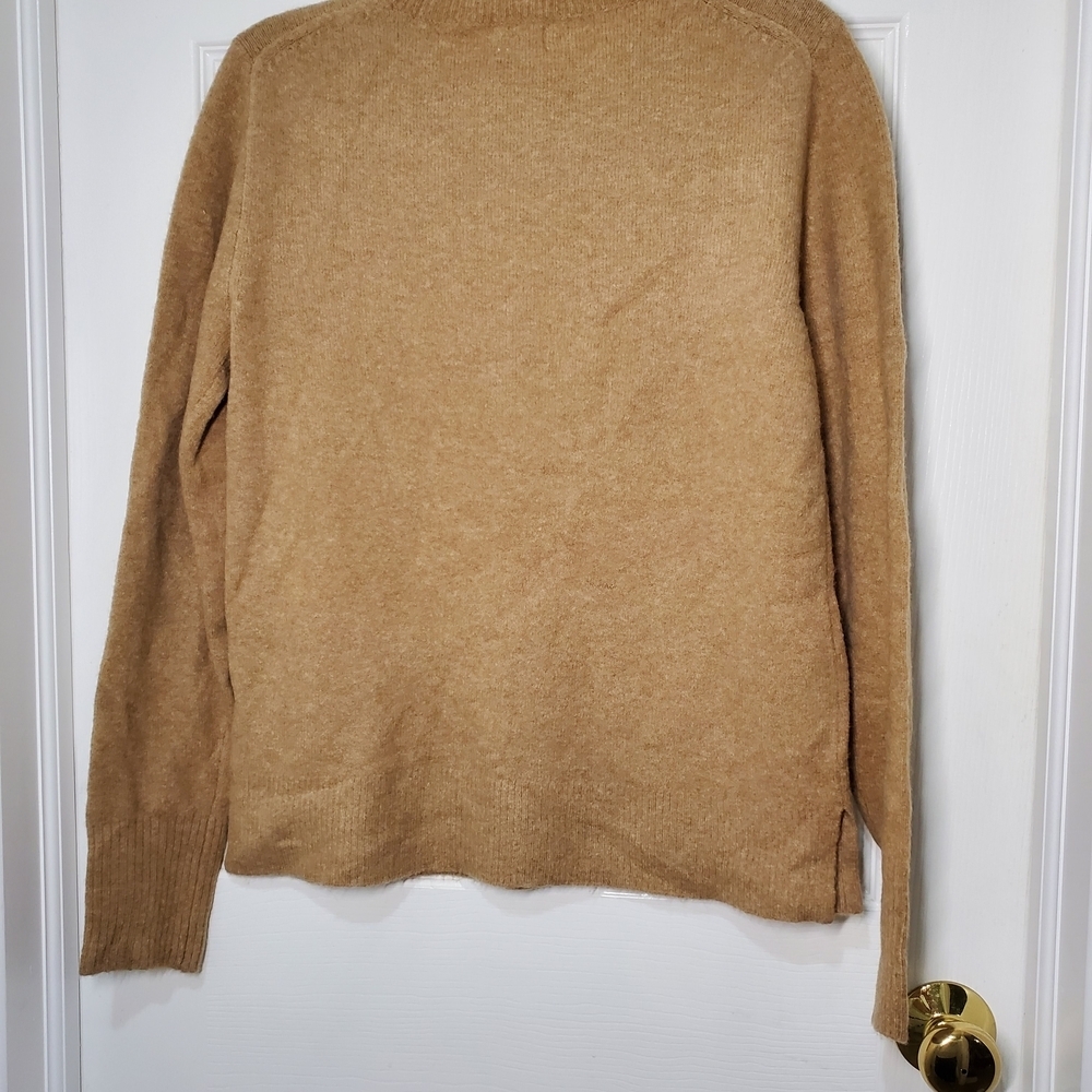 J. Crew Women's Crew Neck Long Sleeve Sweater - Picture 5 of 7